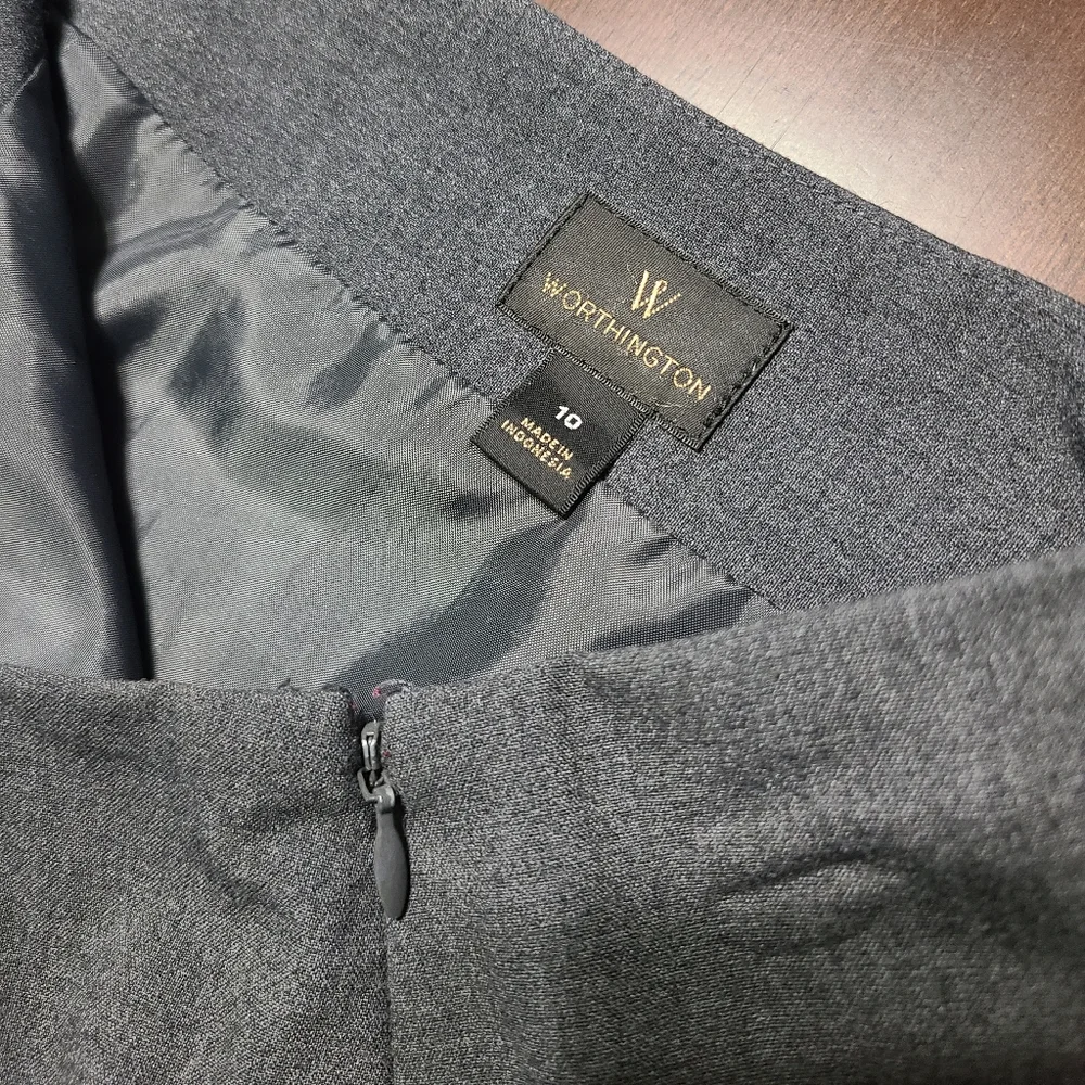 Worthington Gray Pencil Skirt-Size 10 - Picture 3 of 7